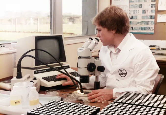 Jealotts Hill History -8