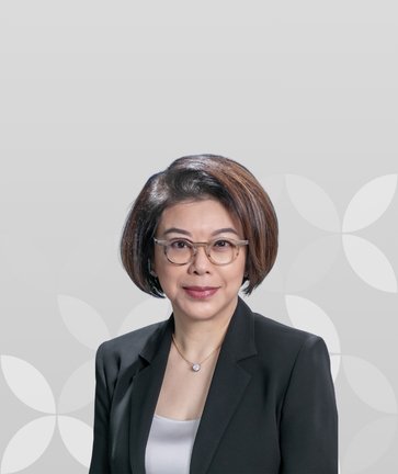 Winnie Tam